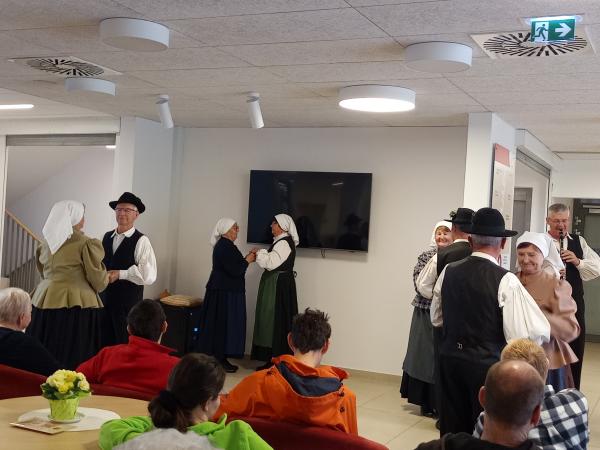 Nastop folklorne skupine Blagovne iz Šentjurja