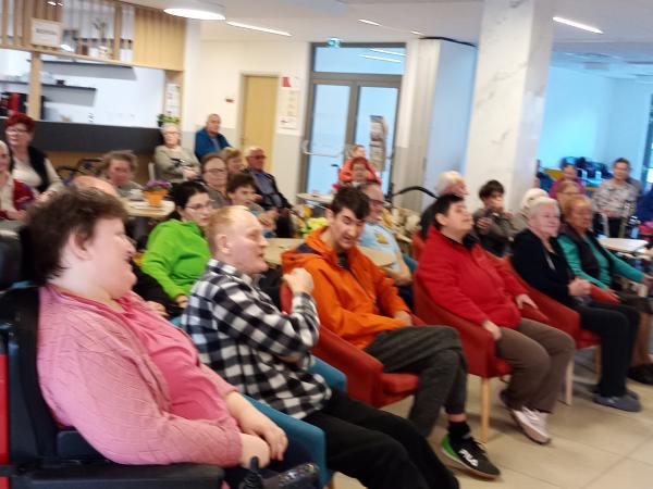 Nastop folklorne skupine Blagovne iz Šentjurja