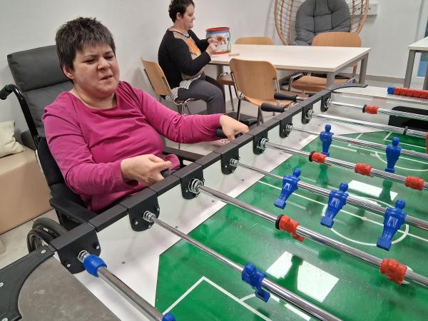 Igranje namiznega nogometa