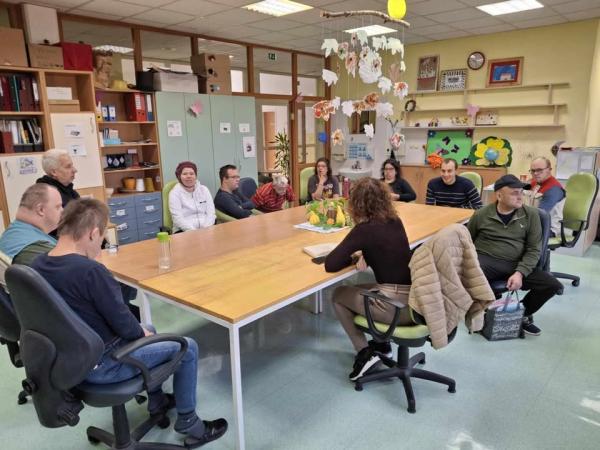 Bralne urice z Natašo – tokrat v znamenju Pike Nogavičke!