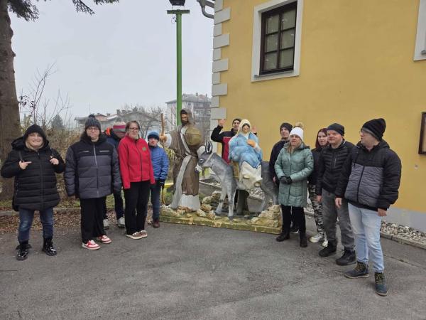 Praznični obisk Božičnega Vojnika